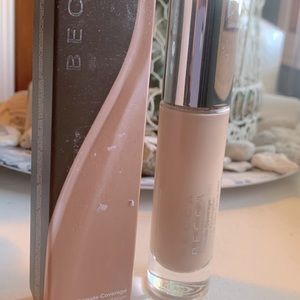 BECCA Ultimate Coverage 24 Hour Foundation
